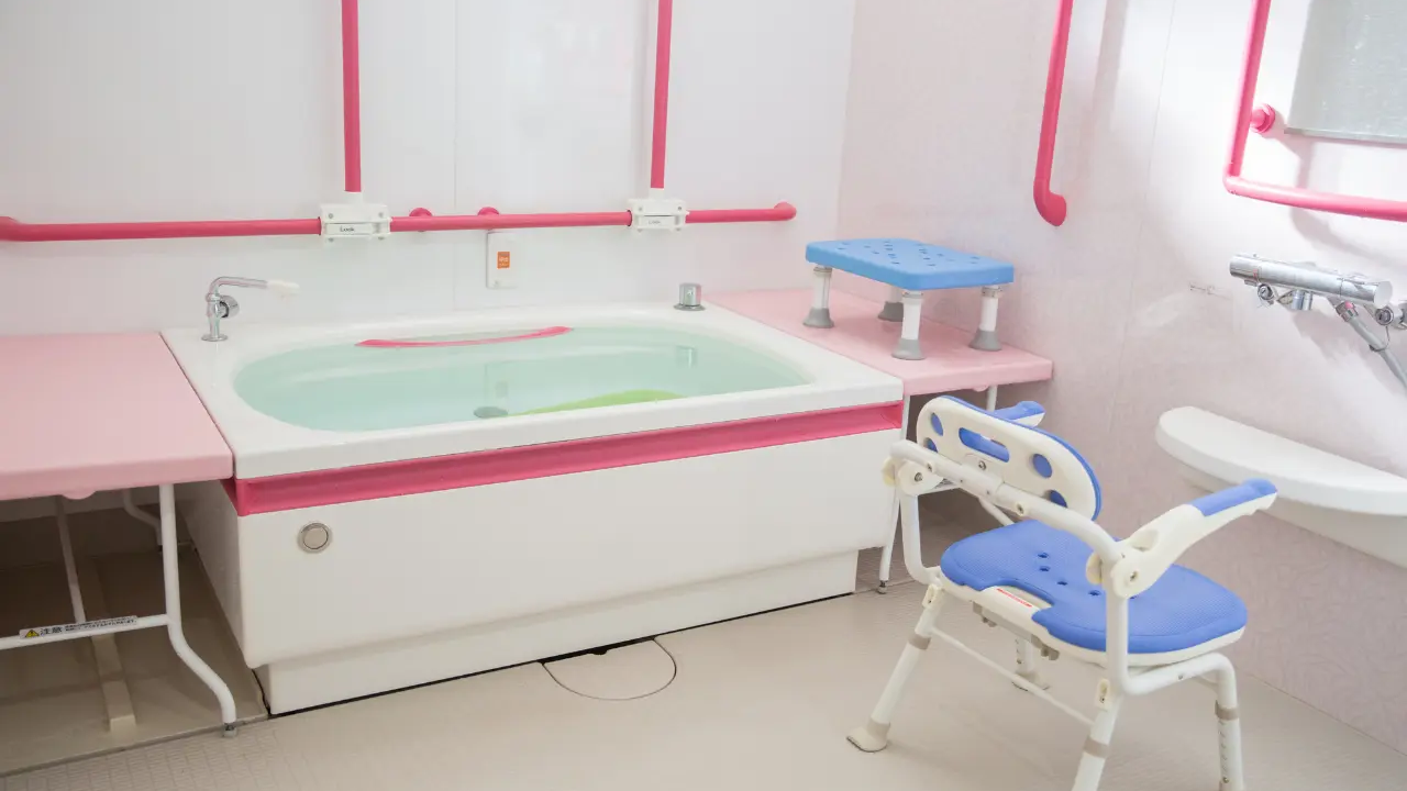 浴室 手すり・補助用具・リフトの施工例2